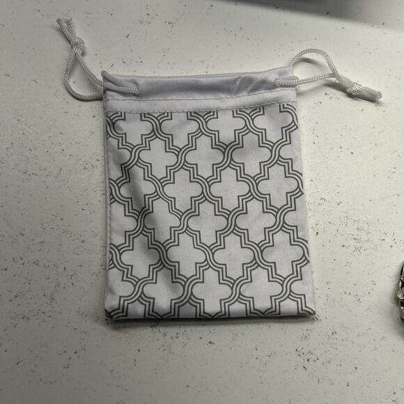 Vintage Parklane Nadia Statement Choker Silver Crystal Silk 20” NWT Necklace - Picture 16 of 16